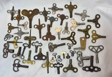 Antique & Vtg 40+ Clock Keys Time Piece Key Winders