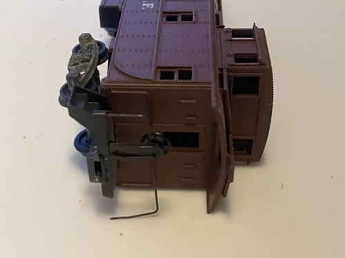 Spur Ho Athearn A.T.S.F 1957 Modelleisenbahn Begleitwagen hochwertiger Bausatz Modellbau - Bild 6 von 9