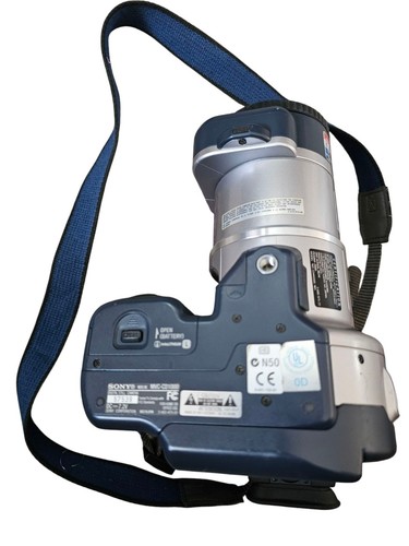 Sony Mavica MVC-CD1000 Digital Still Camera 2.1MP 20x Zoom Battery - Picture 5 of 6