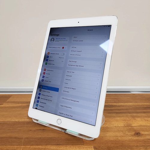 Apple iPad Air 2 128GB, Wi-Fi Celluar Silver Stock E6192 - Picture 2 of 9