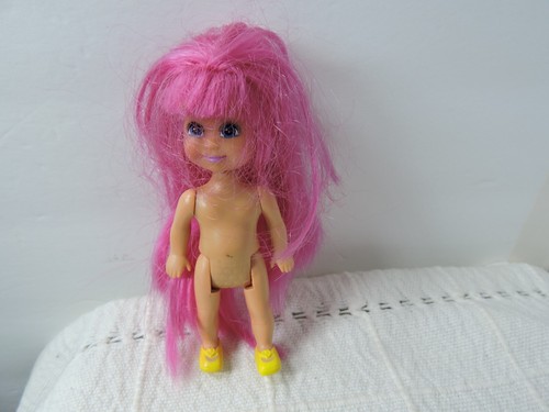 two pink hair dolls one is Zuru and the other one is mattel cave club - Picture 4 of 7