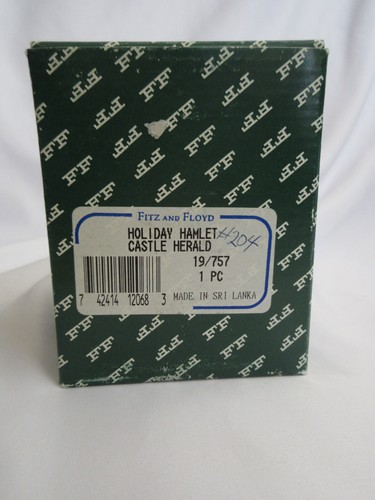 Fitz & Floyd Holiday Hamlet Castle Herald Rabbit NIB - Picture 8 of 8