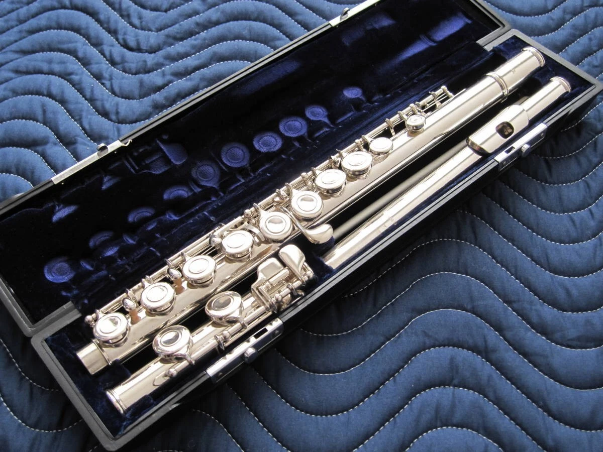 YAMAHA Flute YFL-31 Sterling Silver YFL31 Nikkan With Hard Case Used