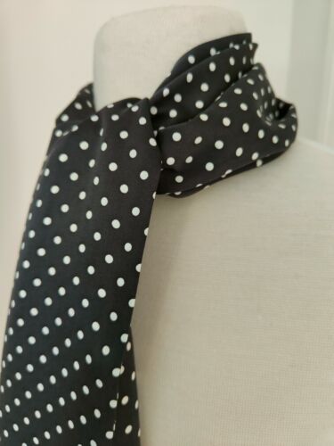 Nuova sciarpa da uomo di design nera con sciarpa a pois bianca - Foto 3 di 5
