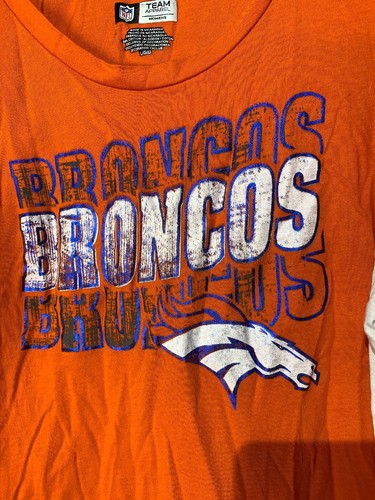 Ladies Denver Broncos Licensed Long Sleeve Tee.  Size Large - Picture 3 of 4