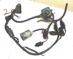 JOHNSON 55hp OUTBOARD ENGINE PARTIAL ENGINE WIRING LOOM, CHOKE