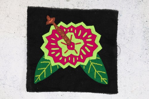 Molita flor verde y rosa - Imagen 2 de 10