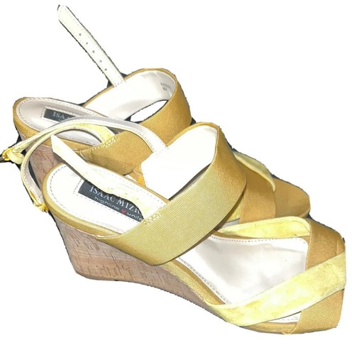 Isaac Mizrahi Leather Wedge Sandals Light Gold - Picture 2 of 5