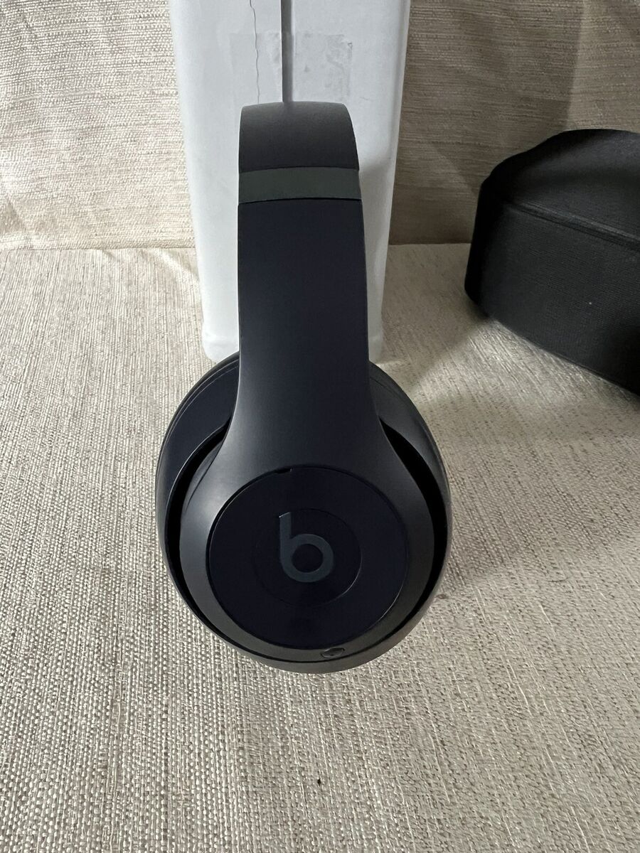 Beats Studio Pro - Wireless Bluetooth Noise Cancelling Color Beats Studio Pro - Wireless Bluetooth Noise Cancelling Color
