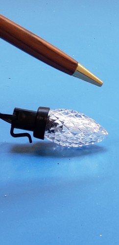 Smart RGBIC BLE C7 Faceted Strawberry LED Christmas Lights - Picture 7 of 12