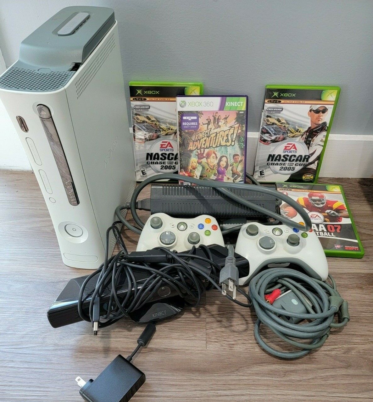 Microsoft Xbox 360 White Testkit - Consolevariations