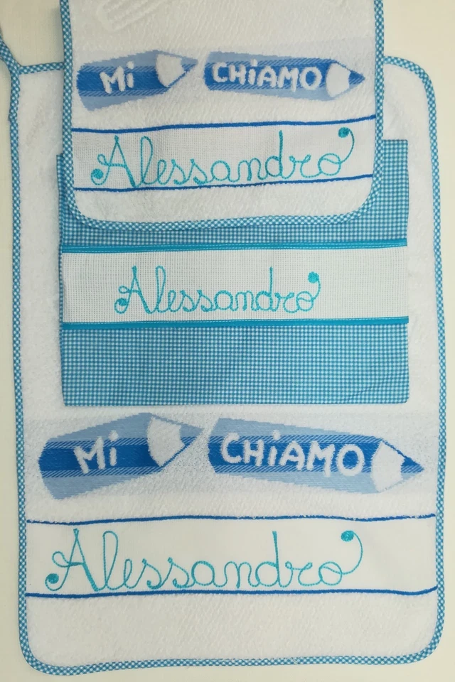 Set asilo 3 pezzi con NOME bavaglino salviettina sacca Made in Italy in 4 COLORI - Immagine 3 di 4
