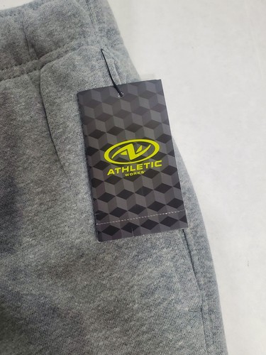 New Athletic Works Mens Grey Fleece Gym Shorts Large W/ 3 Pockets Drawstring  - Picture 2 of 6