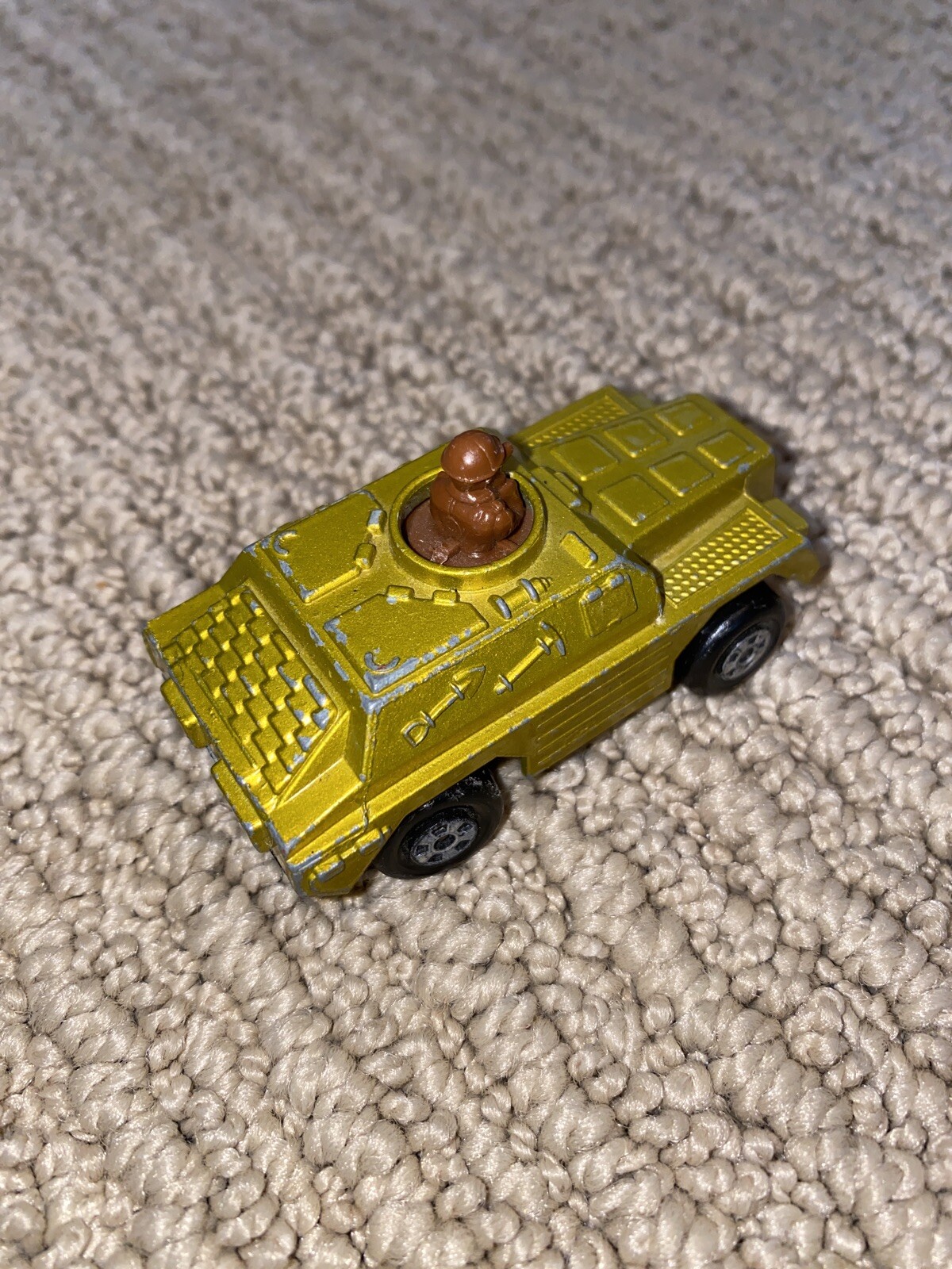 Picture 4 of 9