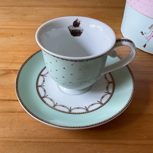 Creative Tops Katie Alice Cupcake Couture Porcelain Tea Cup & Saucer Boxed Set - Picture 2 of 16