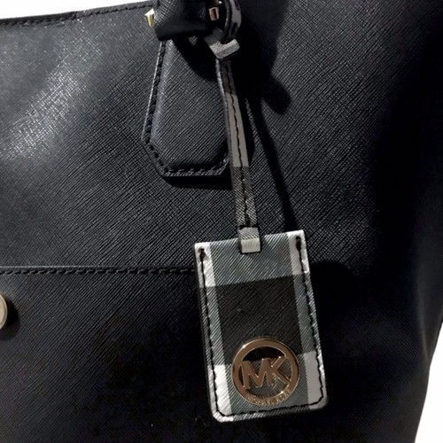 Michael Kors Greenwich Grab Bag Bucket Tote In Black - Picture 5 of 12