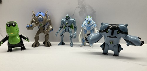 Ben 10 Figures X 5 Ultimate Cannonbolt Upchuck  Aliens Etc Vgc Joblot Bundle Vgc - Picture 1 of 8