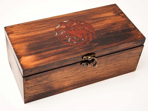 NEW HBO Game of Thrones Authentic Prop - Dragon Egg Collector Wooden Box Set - Picture 3 of 3