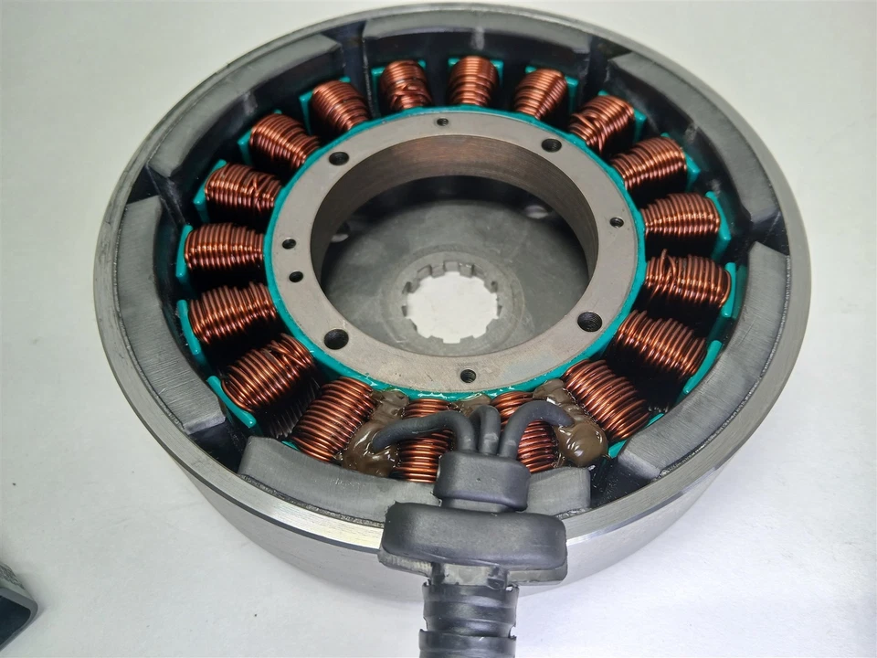 Harley-Davidson Softail Fat Boy 2005 estator y rotor 29981-95 / 30017-01B Foto 3 de 4