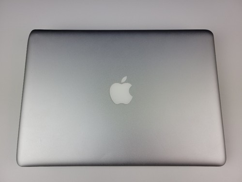 Apple MacBook Pro 13" 2009 Core 2 Duo 2.26GHz 2GB RAM 250GB HDD - Picture 6 of 12