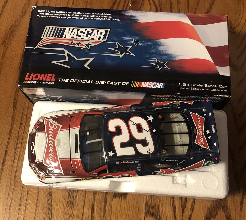 Kevin Harvick #29 Budweiser NASCAR Unites 2012 Impala escala 1:24 1 de 1.350 hecho Foto 3 de 4