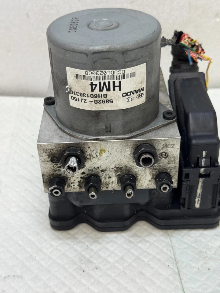 Módulo de control de bomba ABS KIA BORREGO 2009 58920-2J150 OEM (138) Foto 3 de 4