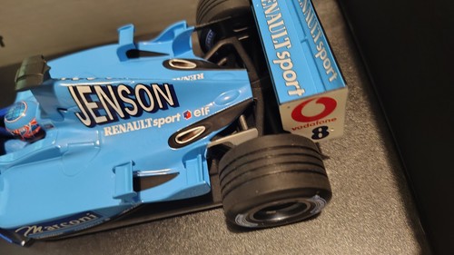 Minichamps Benetton Renault Sport B201 J.Button 100 010008 1:18 - Picture 6 of 13