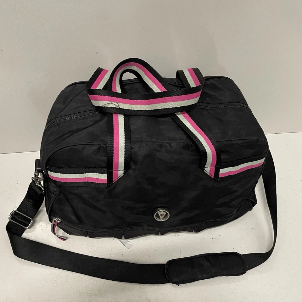 Bolsa de viagem Lululemon Ivivva Got Game nylon preta média academia durante a noite 17"" - Imagem 3 de 4