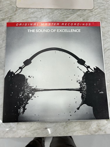 Original Master Recording" vinyl LP of The Beatles' album Abbey Road. 1980 - Picture 6 of 7