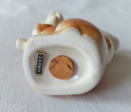 Vintage Squirrel Chipmunk Salt Pepper Shakers Set 2 Cork Stopper Japan Eyelashes - Picture 11 of 13