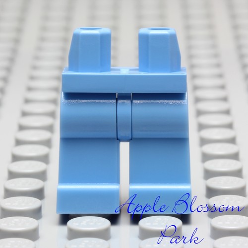NEW Lego Girl/Boy Minifig Plain MEDIUM BLUE LEGS -Star Wars/Castle Female - RARE - Picture 3 of 3