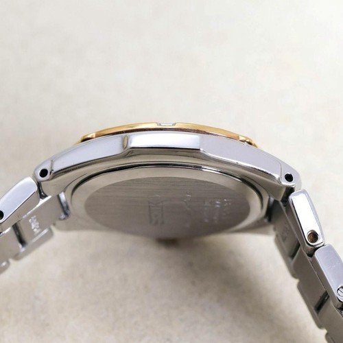 SEIKO quartz wristwatch diamond bezel shell dial Women's silver gold 100M979 - Picture 6 of 12