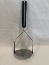 Stainless Steel Potatoe Masher with Solid Flat Mashing Plate