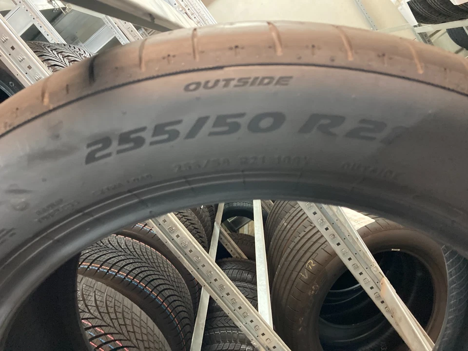 Sommerreifen Pirelli P Zero E elt 255 50 R21 109Y DOT2125 UPE 335,25€ - Bild 2 von 4