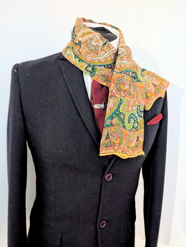 Men's Vintage Paisley Scarf, Gents 60's Silky Evening Scarf Opera Cravat - Image 4 of 4