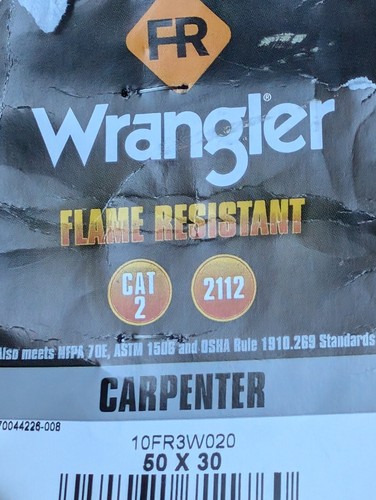 Wrangler Flame Resistant Cat 2 - 2112 Relaxed Fit Cargo Men Jeans Size 50x30 - Picture 2 of 10