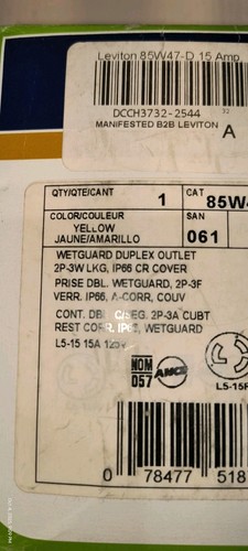 Salida dúplex Leviton Wetguard 85W47-D - Imagen 3 de 6