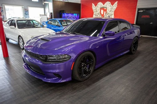 2018 Dodge Charger R/T Scat Pack RWD - Picture 2 of 11