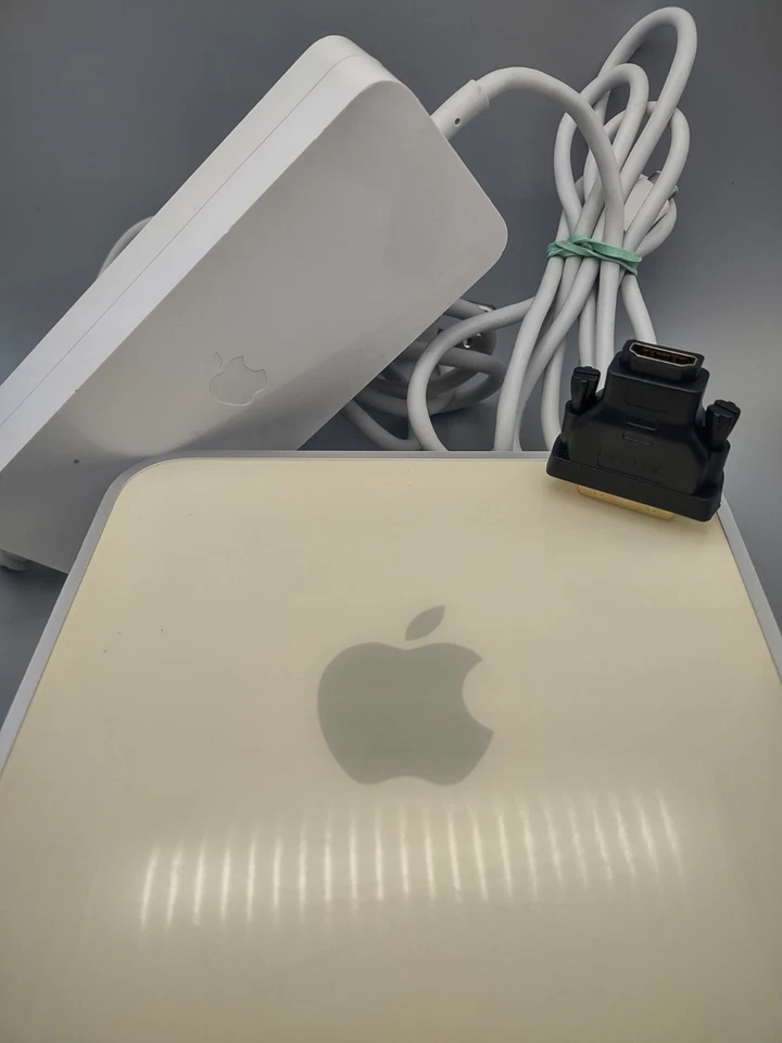 Apple Mac Mini 2005 A1103 w Adobe CD, + HDMI Adapter Bundle. WORKING! - Image 2 of 4