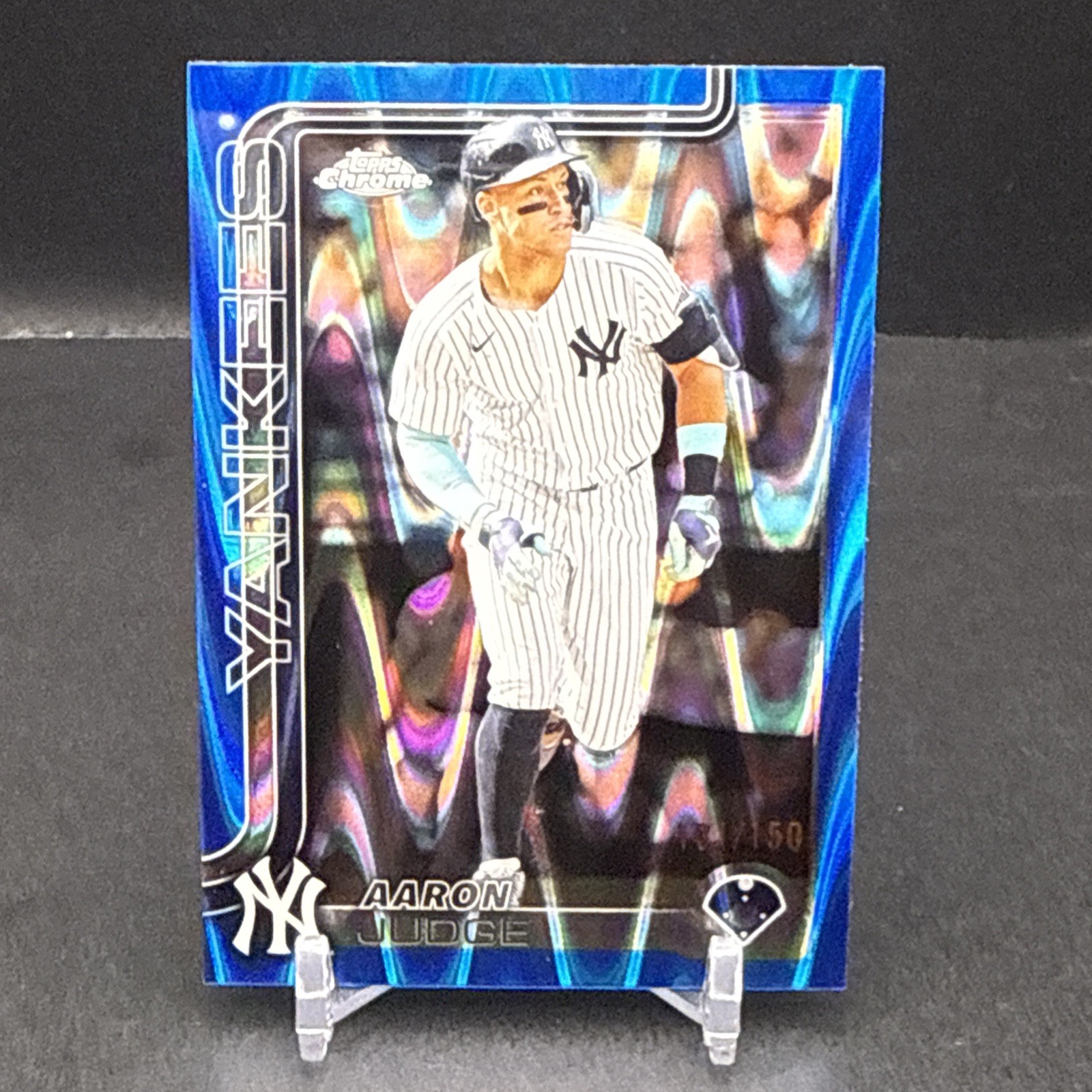 Aaron Judge 2025 Topps Chrome #99 Blue Raywave Refractor SP 131/150 Yankees JC5