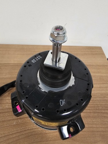 Daikin 6020037 Air Conditioning Condenser Fan Motor RXYSQ10TMY1B VRV RXYSQ - Picture 4 of 5