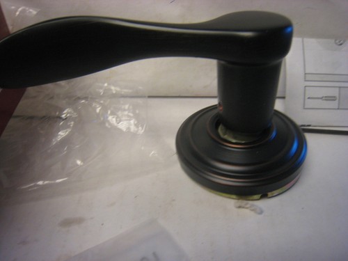 Kwikset 788PML LH 11P Pembroke Half-Dummy LEFT-Handed Lever, Venetian Bronze - Picture 3 of 5