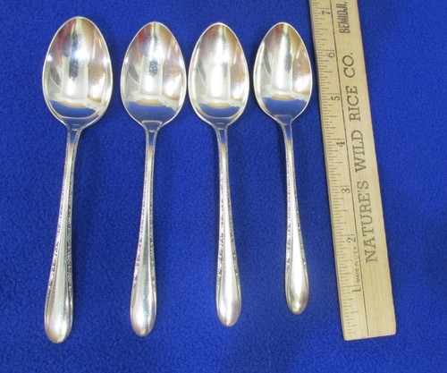 4 Vintage Gorham Silver Plate Teaspoons Invitation Pattern Spoons Flatware - Imagen 1 de 4