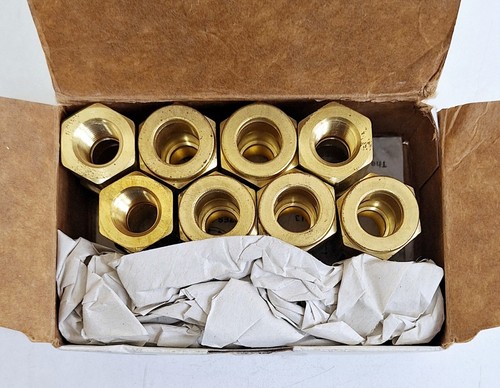 Parker 8-4 GBZ-B-CPI Inch Tube NPT Female Connector (Box of 10 pcs) - Picture 3 of 9