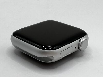 Apple Watch SE 40mm A2351 MKNY3LL/A 32GB GPS Only Silver
