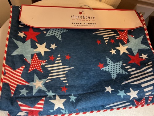 TOMMY BAHAMA TABLE RUNNER (1) 16 X 90 BLUE RED WHITE STARS 100% POLYESTER NWT - Picture 1 of 6