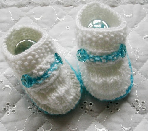 Baby Doll easy Knitting Pattern dk Cardigan Hat Shoes 0-3 Months Reborn Doll - Picture 11 of 12