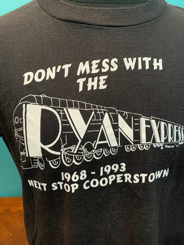 VTG Ryan Express Nolan Ryan vs Robin Ventura Commemorative Fight T-Shirt, Large - Picture 2 of 9