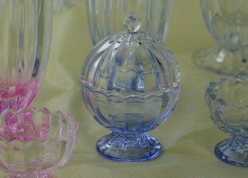 SGI Soka Gakkai Water cup Blue Glass For Buddhist altars - Picture 4 of 5