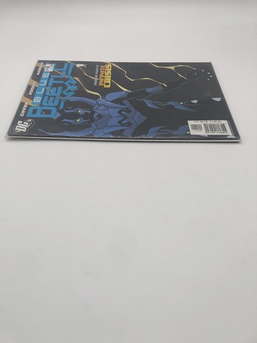 BLUE BEETLE #1, 2, 3 1ST SOLO & 1st JAIME REYES GIFFEN DC HBO VG+ - Picture 3 of 12